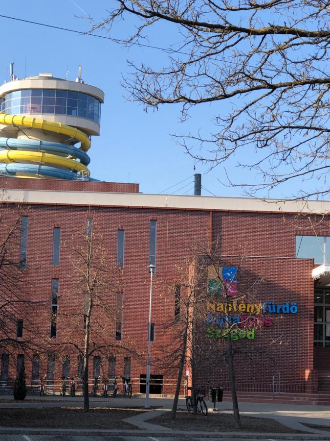 Ferienwohnung Szeged Gyoengye Lux Exterior foto