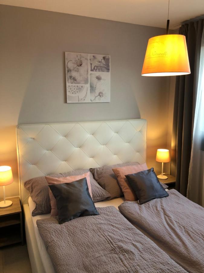 Ferienwohnung Szeged Gyoengye Lux Exterior foto