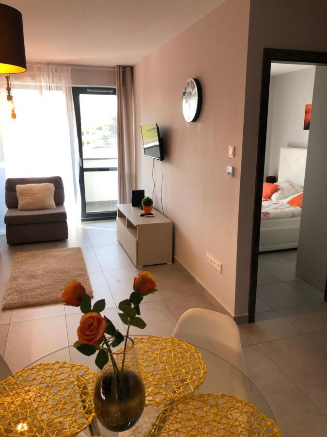 Ferienwohnung Szeged Gyoengye Lux Exterior foto