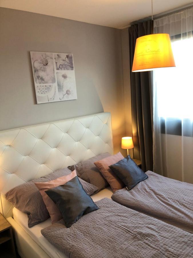 Ferienwohnung Szeged Gyoengye Lux Exterior foto